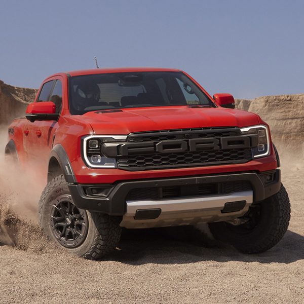 Ford Ranger Raptor riscrive le regole dell’off-road