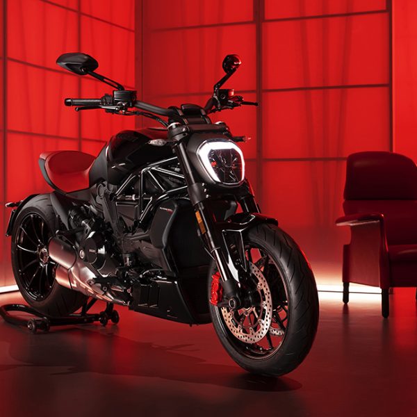 Ducati XDiavel Nera: Elegance Unlimited in Limited Edition