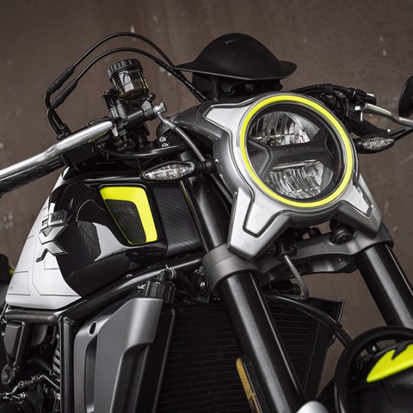 CFMOTO 700CL-X: stile, sportività e fascino per tutti