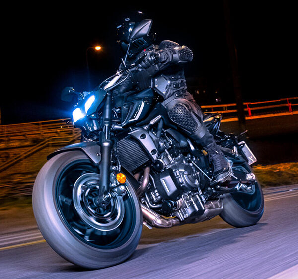 Yamaha MT-07 2023 arriva con piccole novità hi-tech