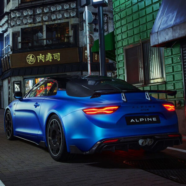 Alpine A110 R: ecco la piccola ribelle francese