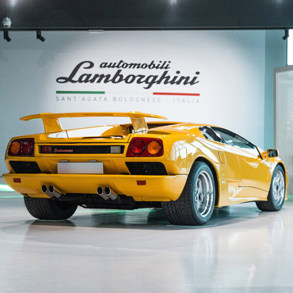 Museo Lamborghini si rifà il trucco per Natale