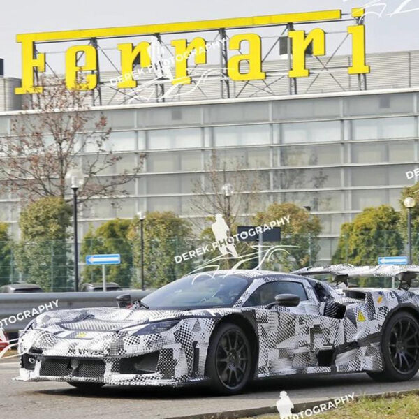 Ferrari F250 prototipo: LaFerrari del futuro beccata a Maranello