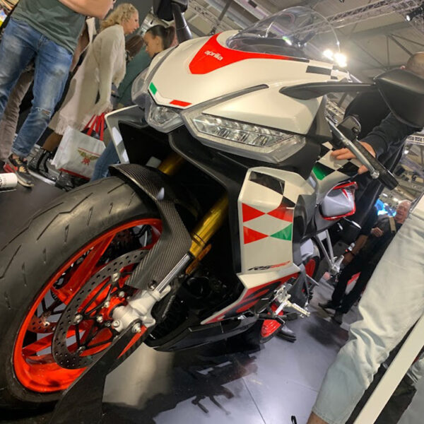 Aprilia Days per provare le RS660 e le SBK V4