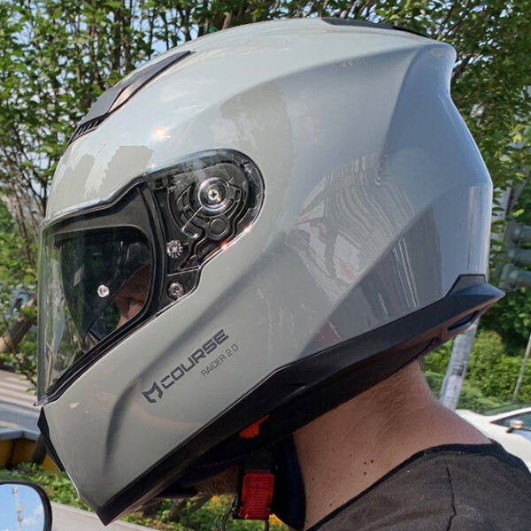 Casco Course Raider 2.0. Il nostro test (Voto 5)