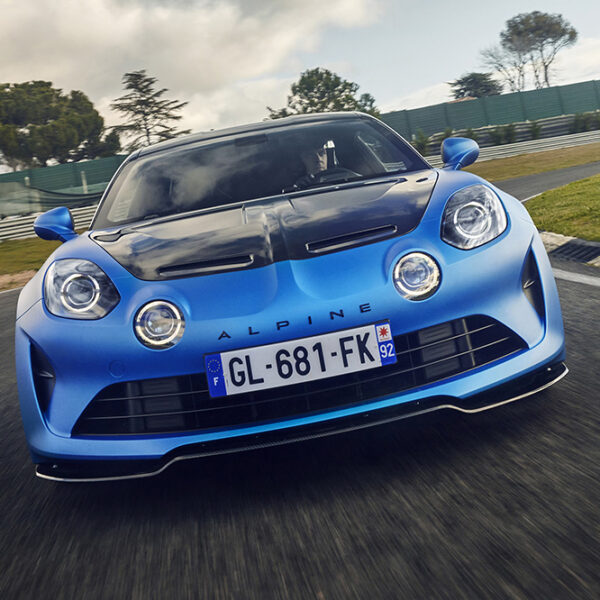 Alpine A110 R: performance allo stato dell’arte