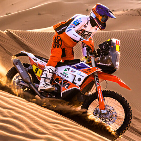 KTM 450 Rally Replica DNA Racing per sfide impossibili