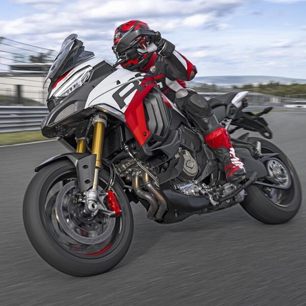 Ducati Multistrada V4 RS: Superbike da viaggio