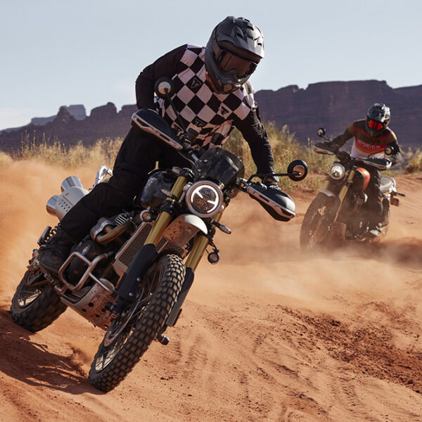 Triumph Scrambler 1200 X e XE: ecco le novità 2024