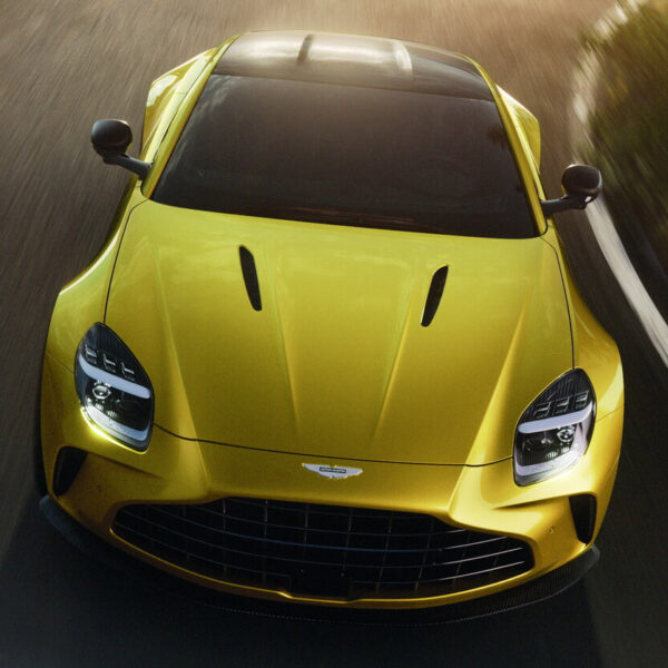 Aston Martin Vantage 2024: potenza, prestigio e divertimento