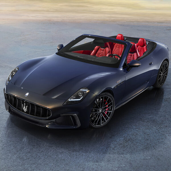 Maserati GranCabrio: l’eleganza del Tridente in versione aperta