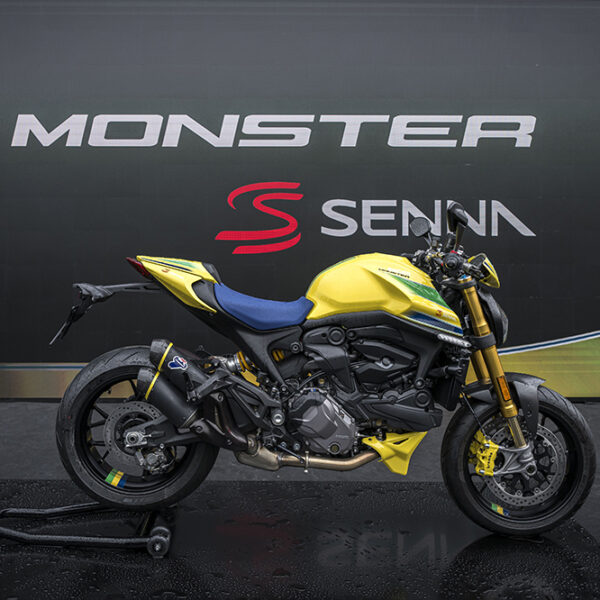 Ducati Monster Senna: serie speciale per il Campione