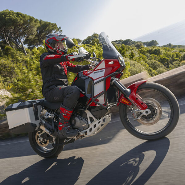 Ducati DesertX Discovery: pronti per un’avventura senza limiti