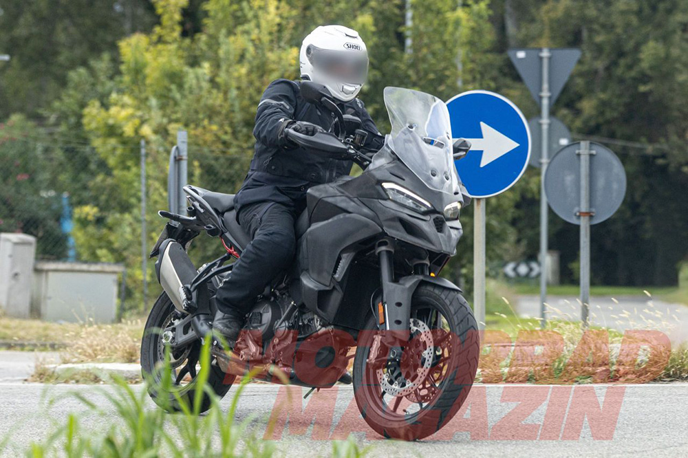 Ducati Multistrada V2 2025