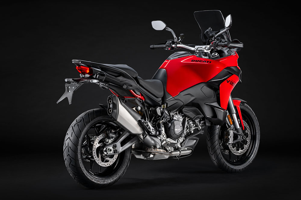 Ducati Multistrada V2 2025