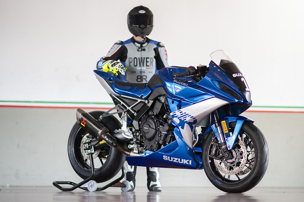 Suzuki GSX-8R CUP